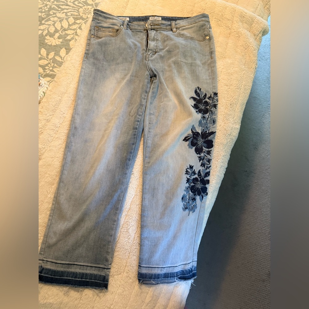 Tribal Floral Embroidered Women's Jeans